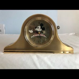 Seiko Quartz Mickey Mouse mantle clock